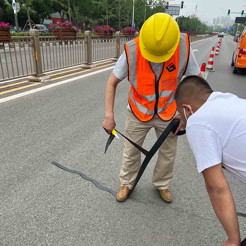 道路瀝青貼縫帶，究竟帶來多少好處？